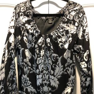 White House Black Market Blouce